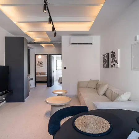 Modern 2Br,Old Town Pafos