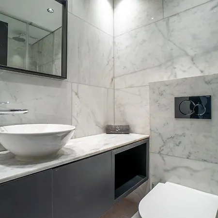 Lägenhet Modern 2br-old Town